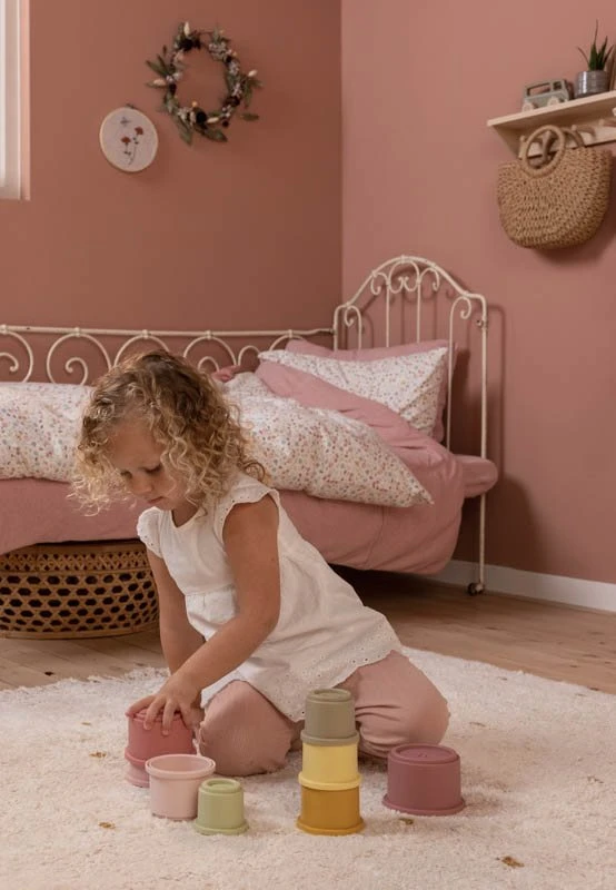 Little Dutch Stacking Cups - Pink 2 Little Dutch Stacking Cups - Pink - Image 2