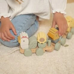 Little Dutch Stacking Train - Chicken -Little Dutch Capture23