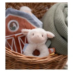 Little Dutch Soft Sheep Ringrattle - Little Farm -Little Dutch Frame3 2024 01 03T090937.633